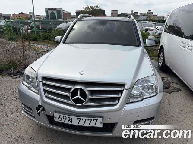 Mercedes-Benz GLK-Class 2012