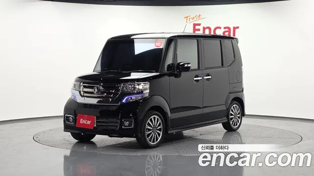 Honda N-BOX 2016