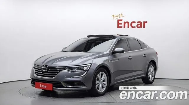 Renault SM6 2016