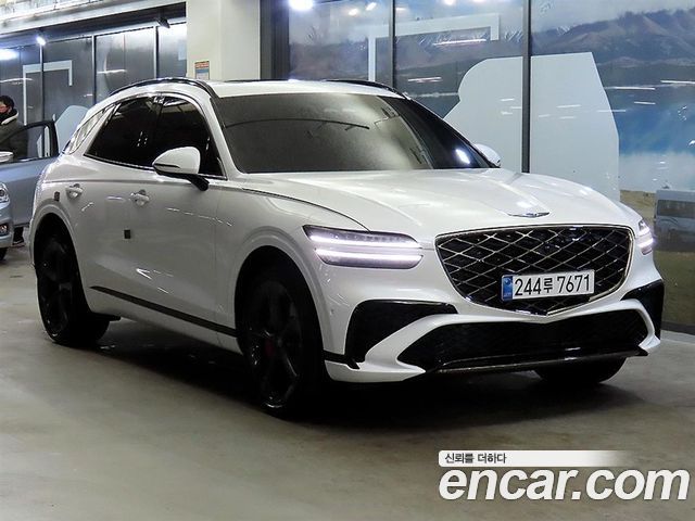 Genesis GV70 2025