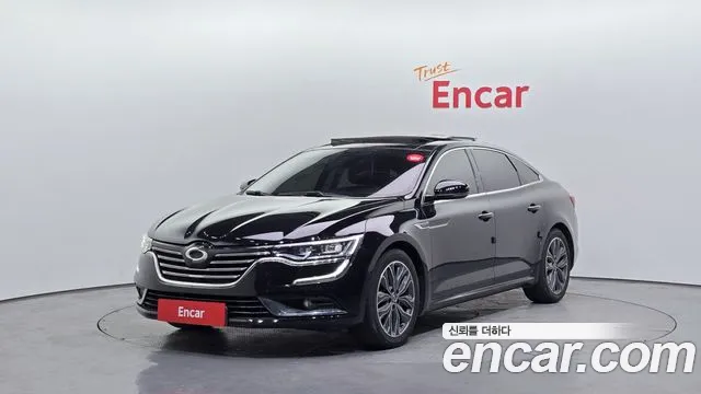 Renault SM6 2016