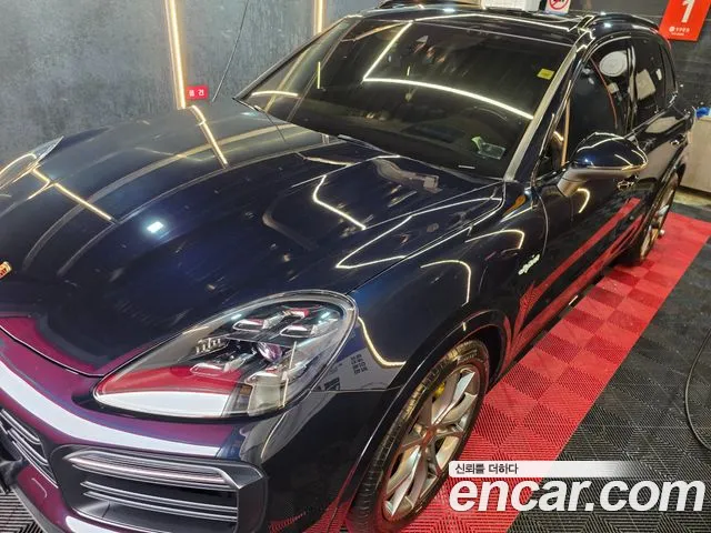 Porsche Cayenne 2020