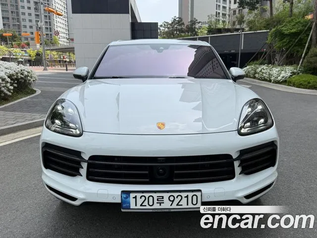 Porsche Cayenne 2023