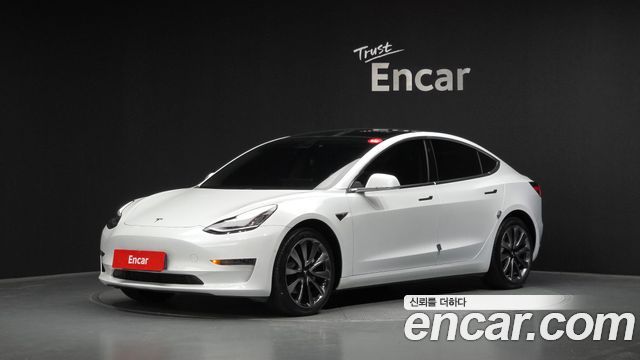 Tesla Model 3 2020