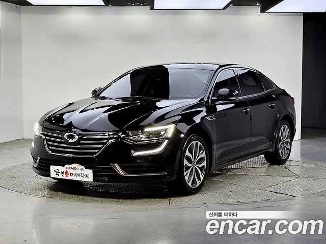 Renault SM6 2016