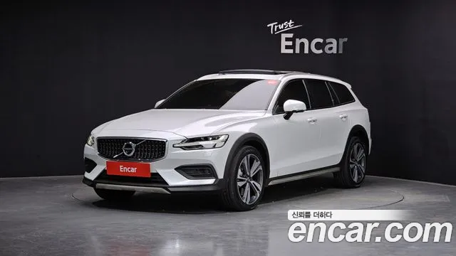 Volvo V60 2021