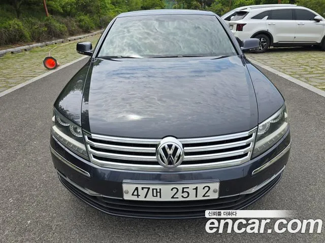 Volkswagen Phaeton 2012