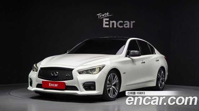 Infiniti Q50 2015