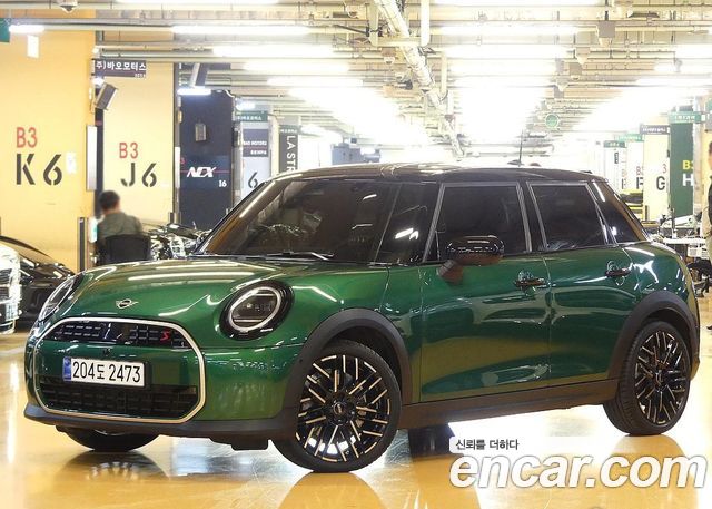 MINI Cooper 2025