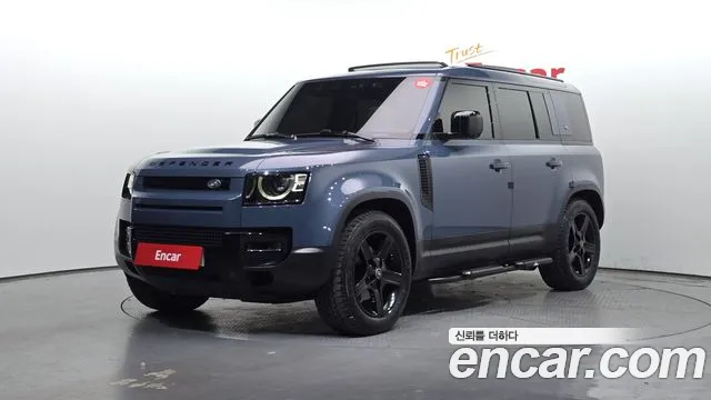 Land Rover Defender 2023