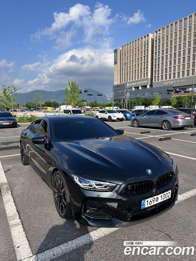 BMW 8-Series 2025