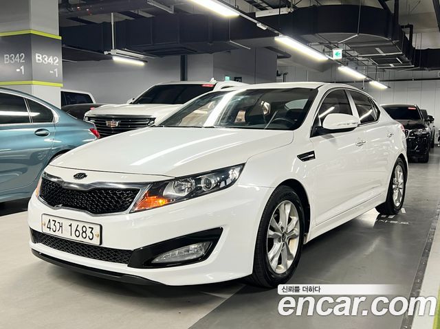 Kia K5 2011