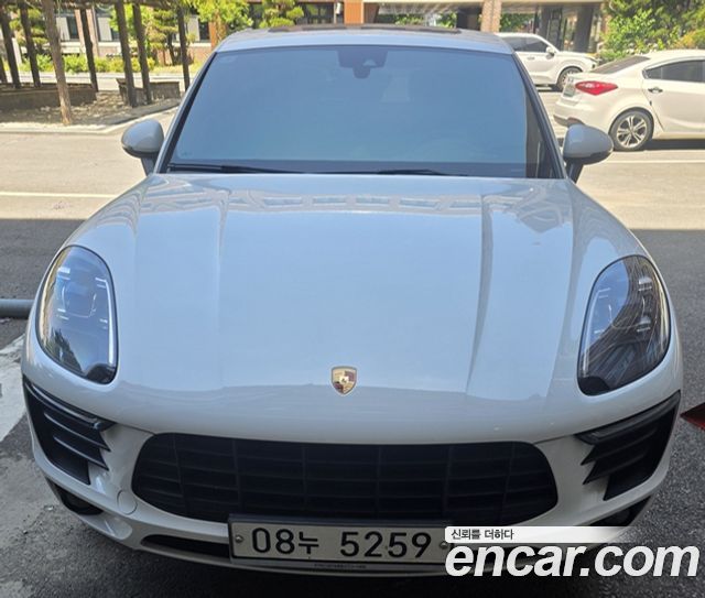 Porsche Macan 2017