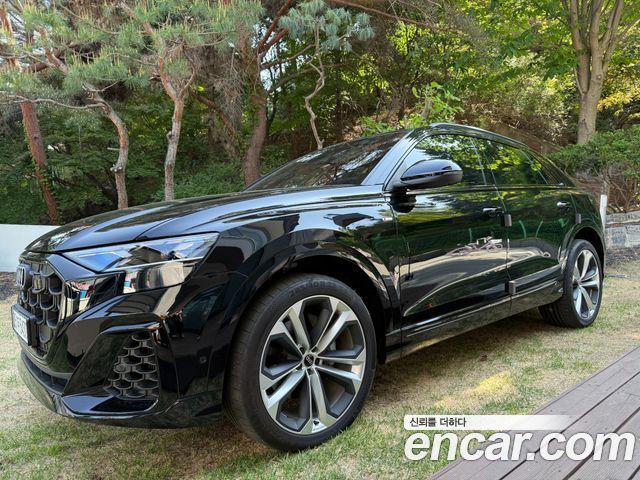 Audi Q8 2025