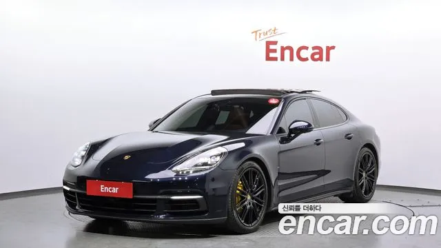 Porsche Panamera 2018