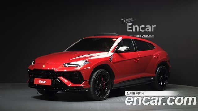 Lamborghini Urus 2024