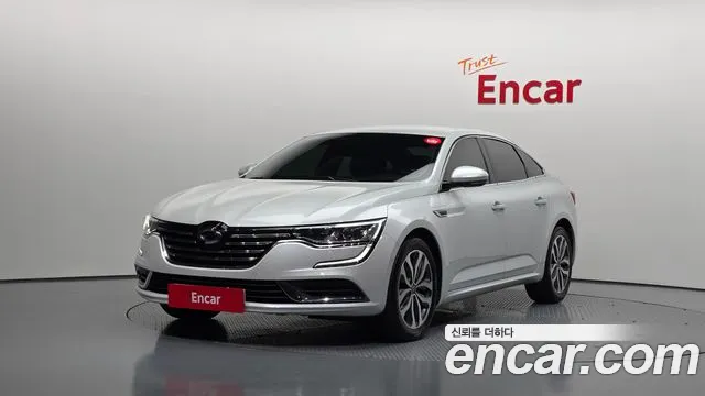 Renault SM6 2016