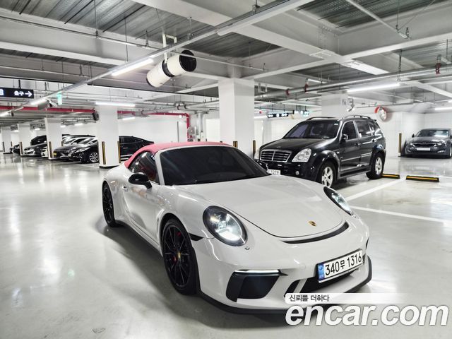 Porsche 911 2016