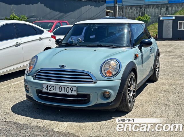 MINI Cooper 2011