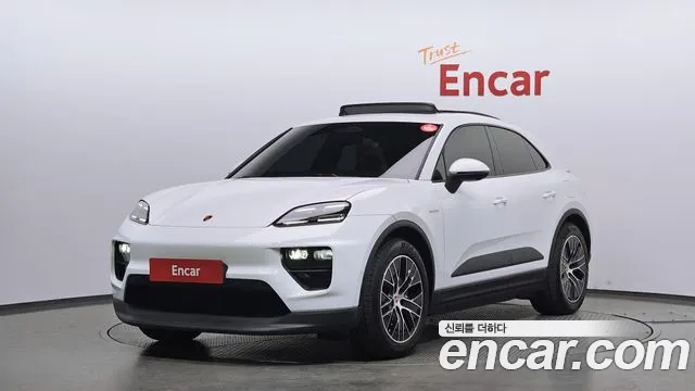 Porsche Macan 2025