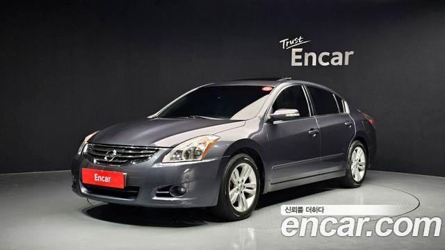 Nissan Altima 2012