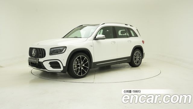 Mercedes-Benz GLB-Class 2025