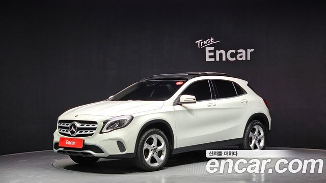 Mercedes-Benz GLA-Class 2017