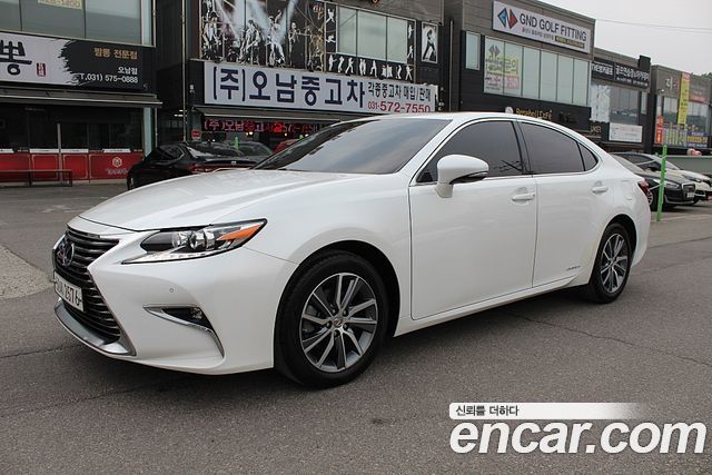 Lexus ES 2017