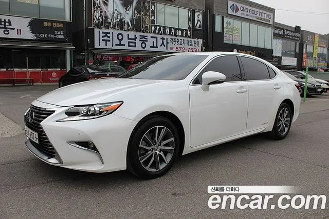 Lexus ES 2017