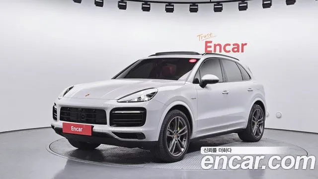 Porsche Cayenne 2023