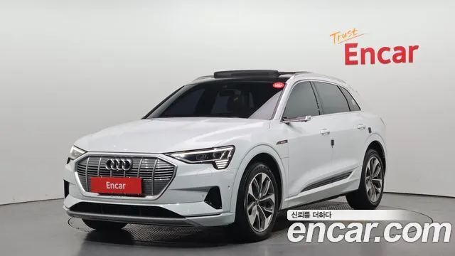 Audi e-tron 2021