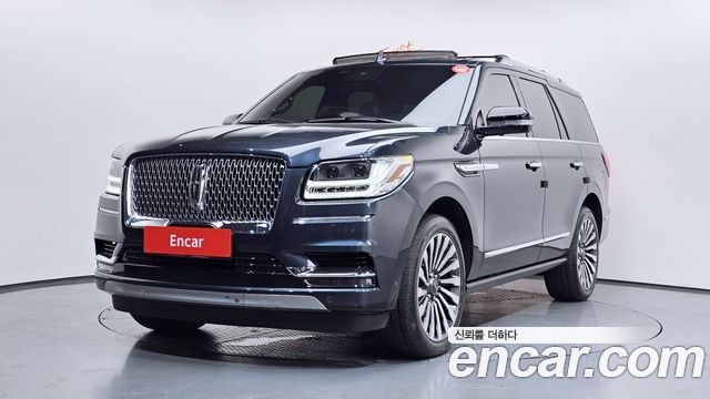 Lincoln Navigator 2021