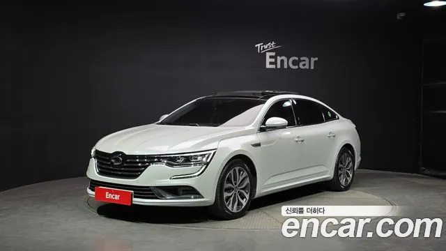 Renault SM6 2016