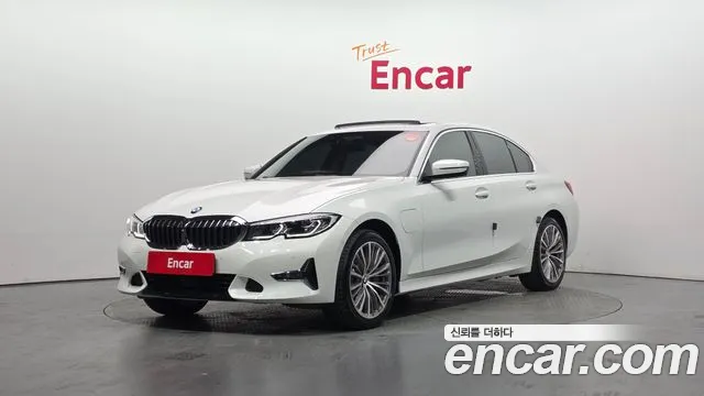 BMW 3-Series 2021