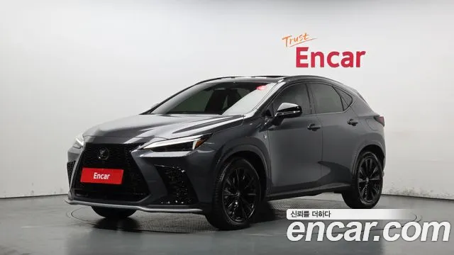 Lexus NX 2022