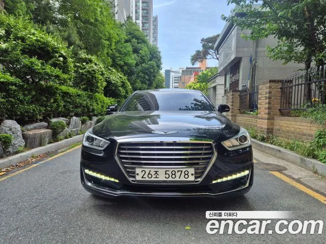 Genesis EQ900 2018