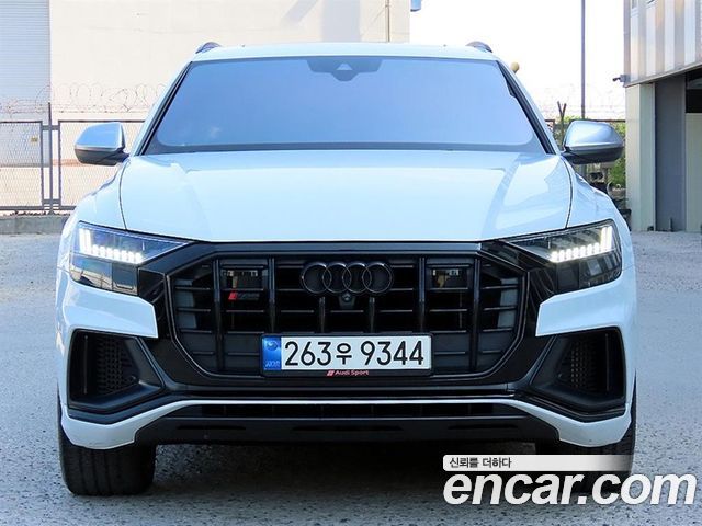 Audi SQ8 2020