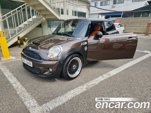MINI Cooper 2012