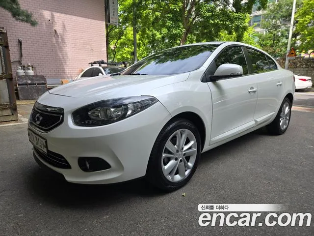 Renault SM3 2013