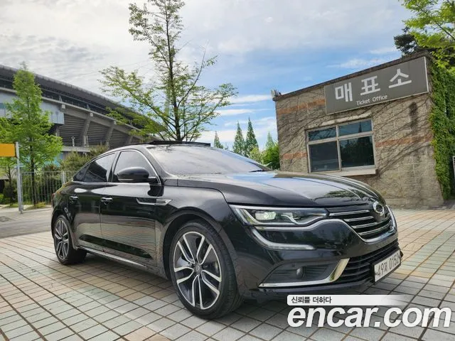 Renault SM6 2016