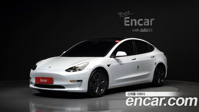 Tesla Model 3 2022