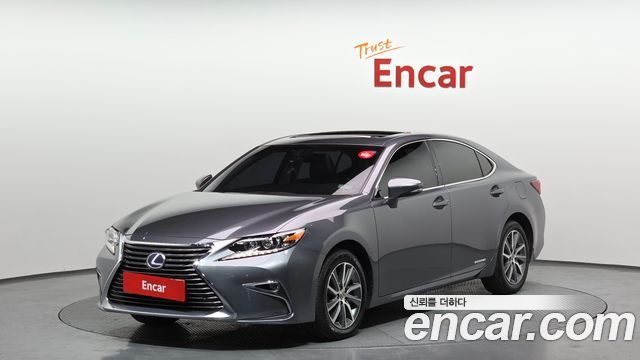 Lexus ES 2017