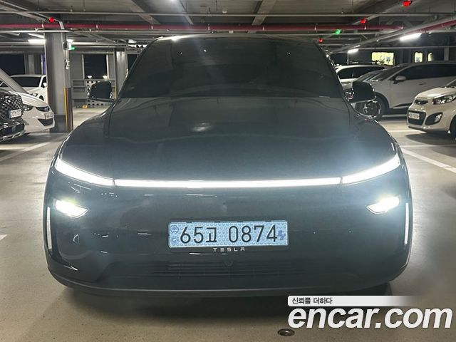 Tesla Model Y 2026