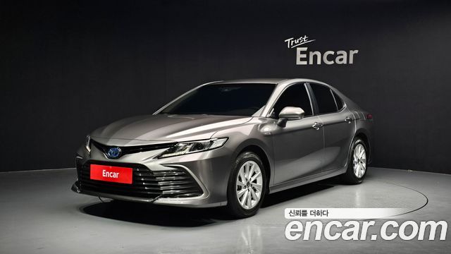 Toyota Camry 2023