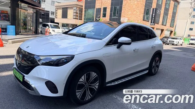 Mercedes-Benz EQE 2024