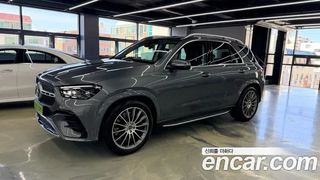 Mercedes-Benz GLE-Class 2025