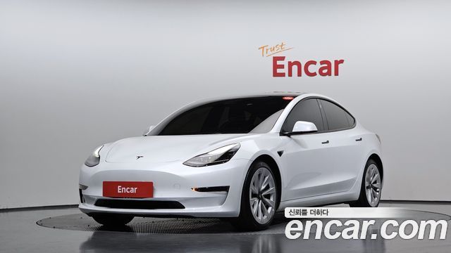 Tesla Model 3 2022