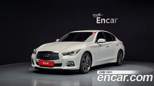 Infiniti Q50 2015
