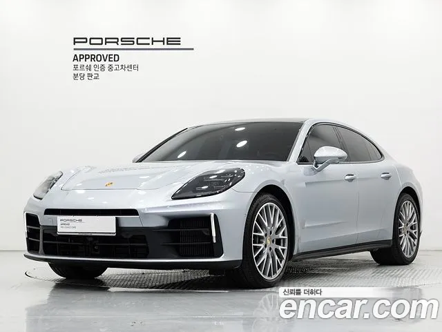 Porsche Panamera 2025