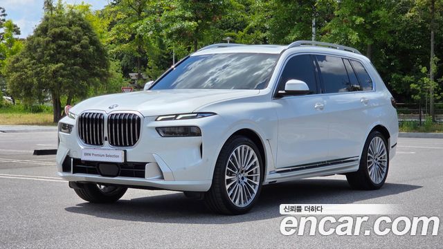 BMW X7 2025